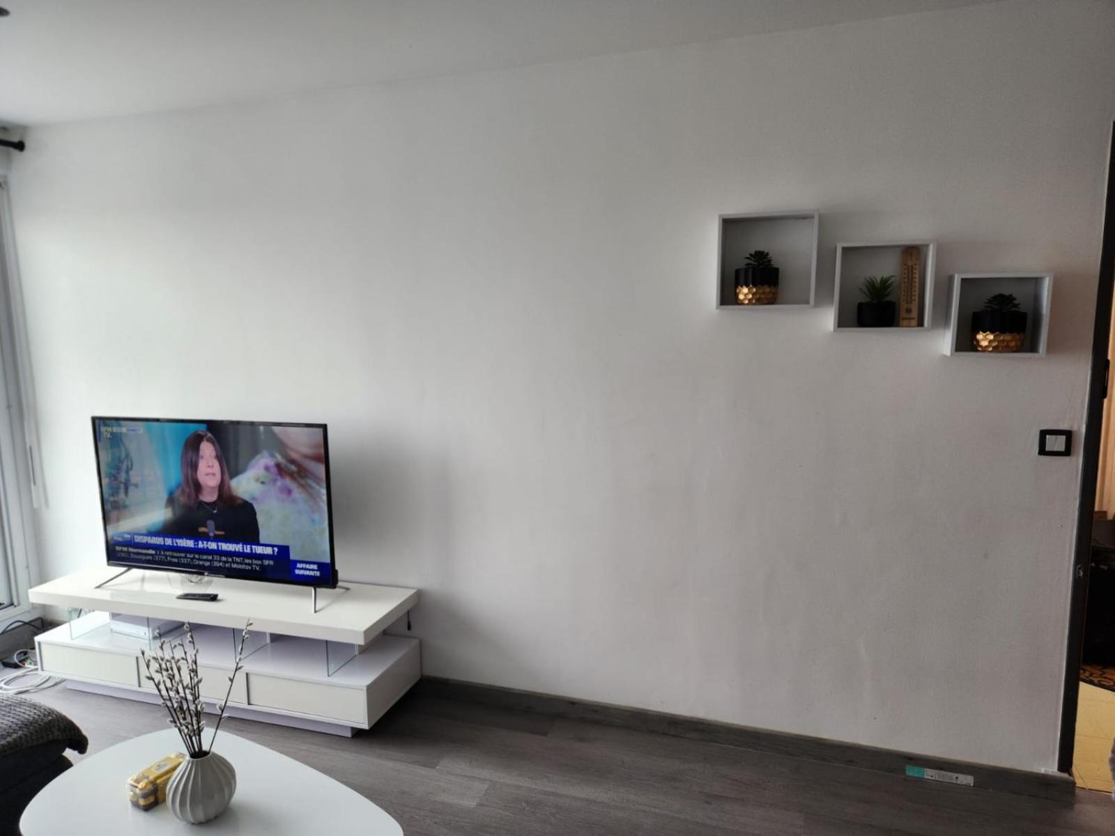Le Reflet Gris Apartment ชาลง-ซูร์-ซอน ภายนอก รูปภาพ