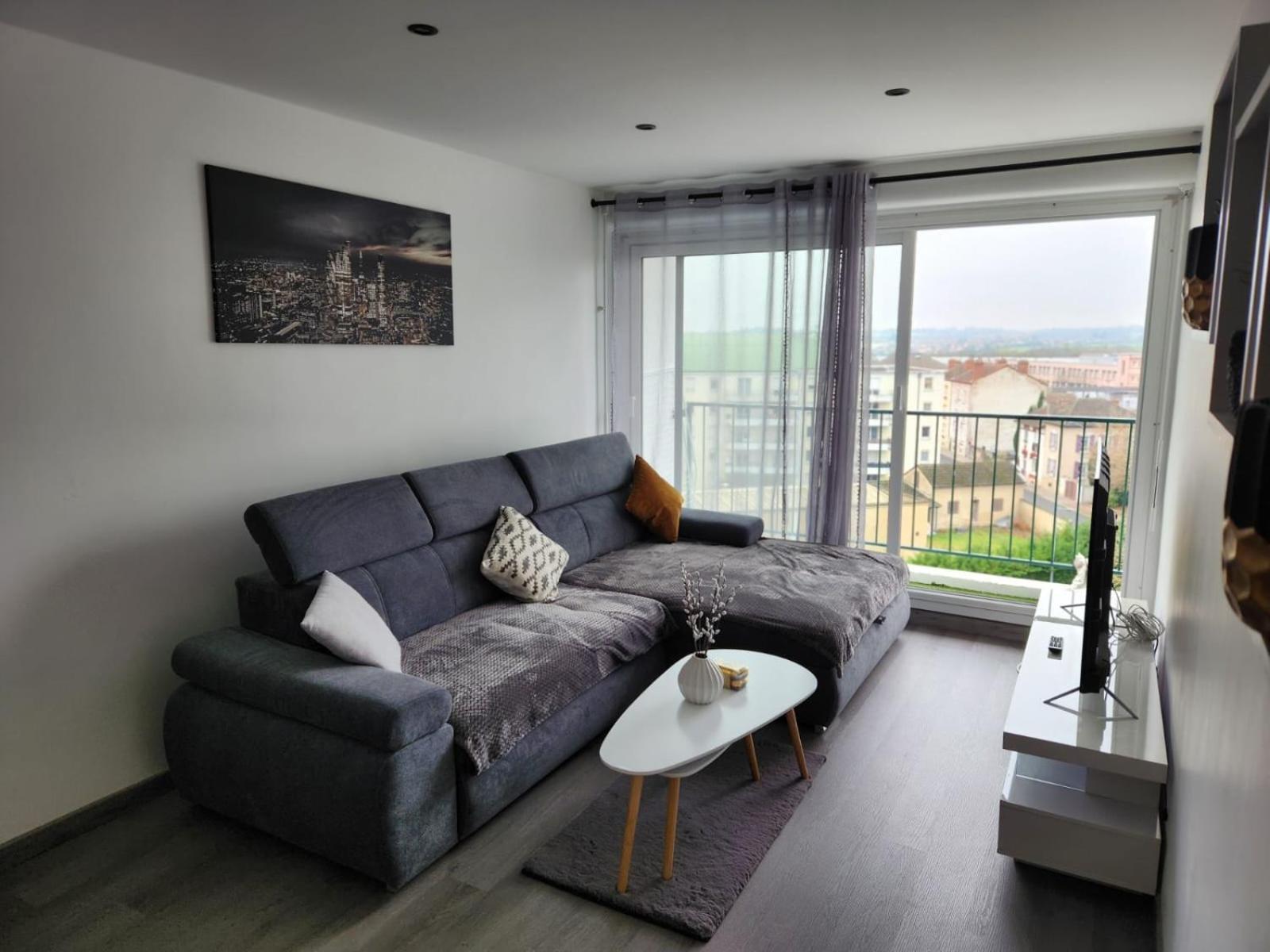Le Reflet Gris Apartment ชาลง-ซูร์-ซอน ภายนอก รูปภาพ