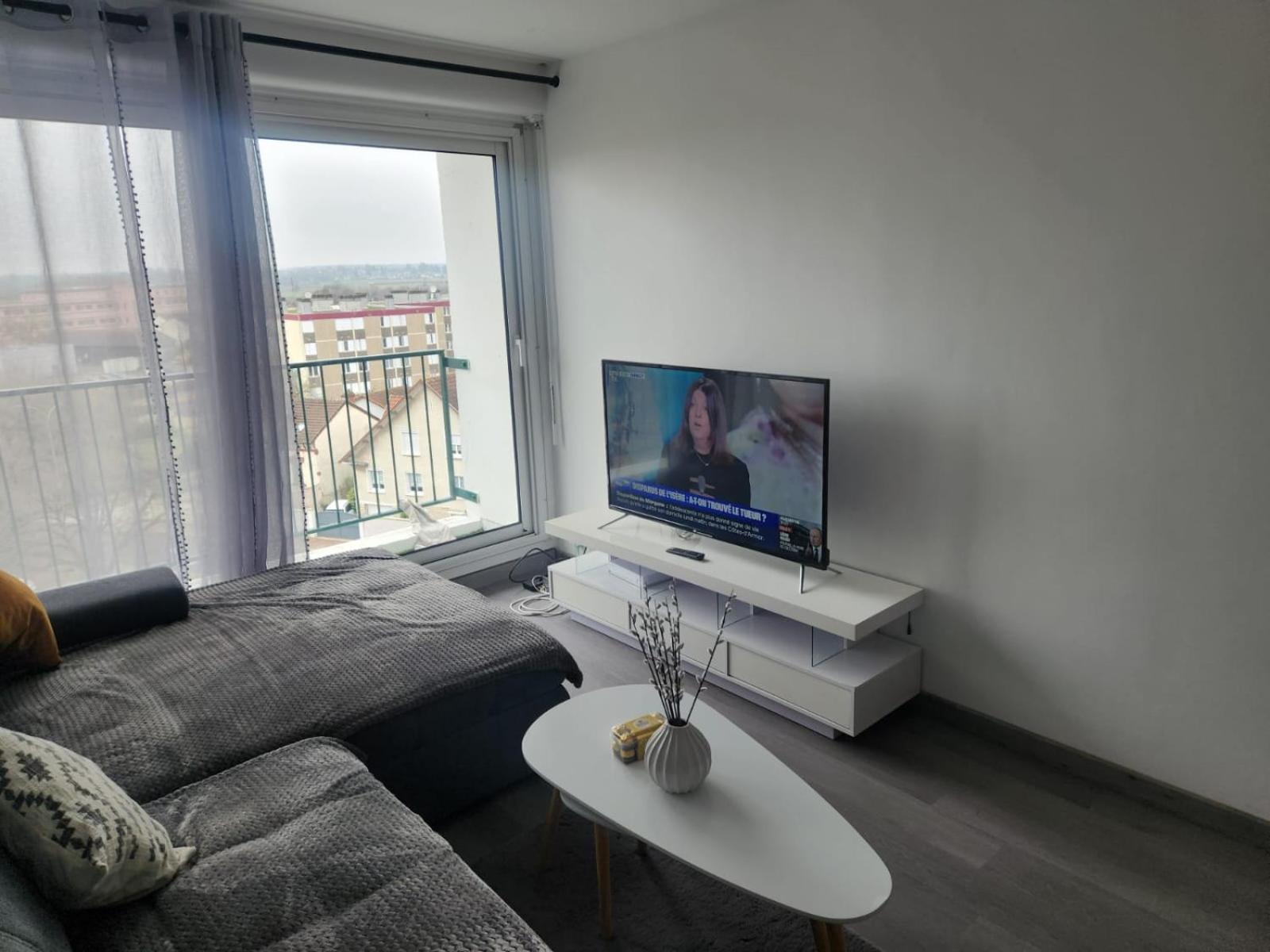 Le Reflet Gris Apartment ชาลง-ซูร์-ซอน ภายนอก รูปภาพ